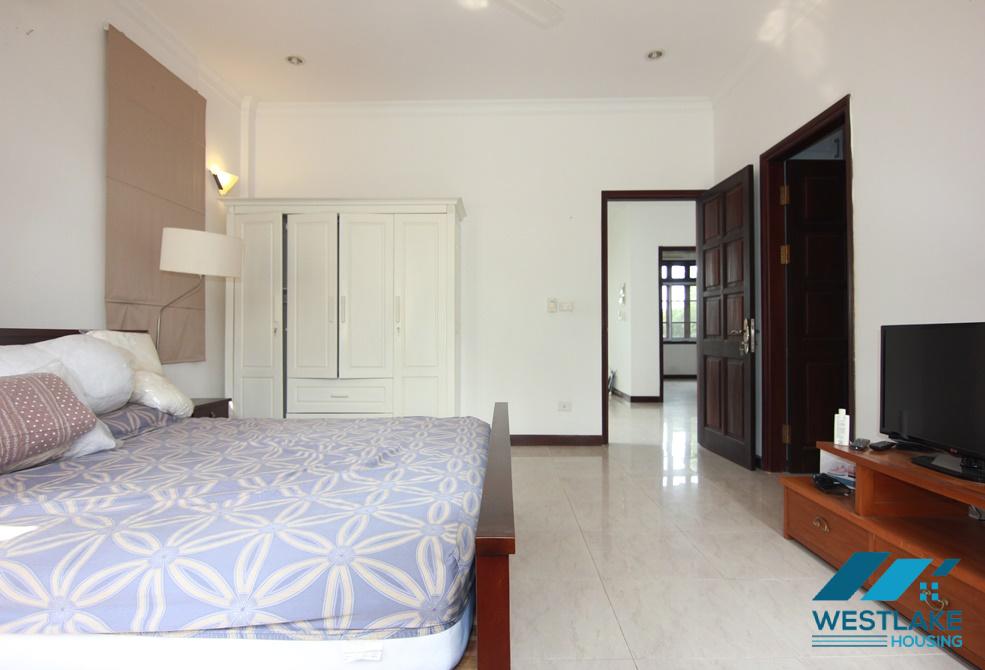 CHO THUÊ NHÀ SÂN VƯỜN ĐẸP  TẠI KHU C CIPUTRA