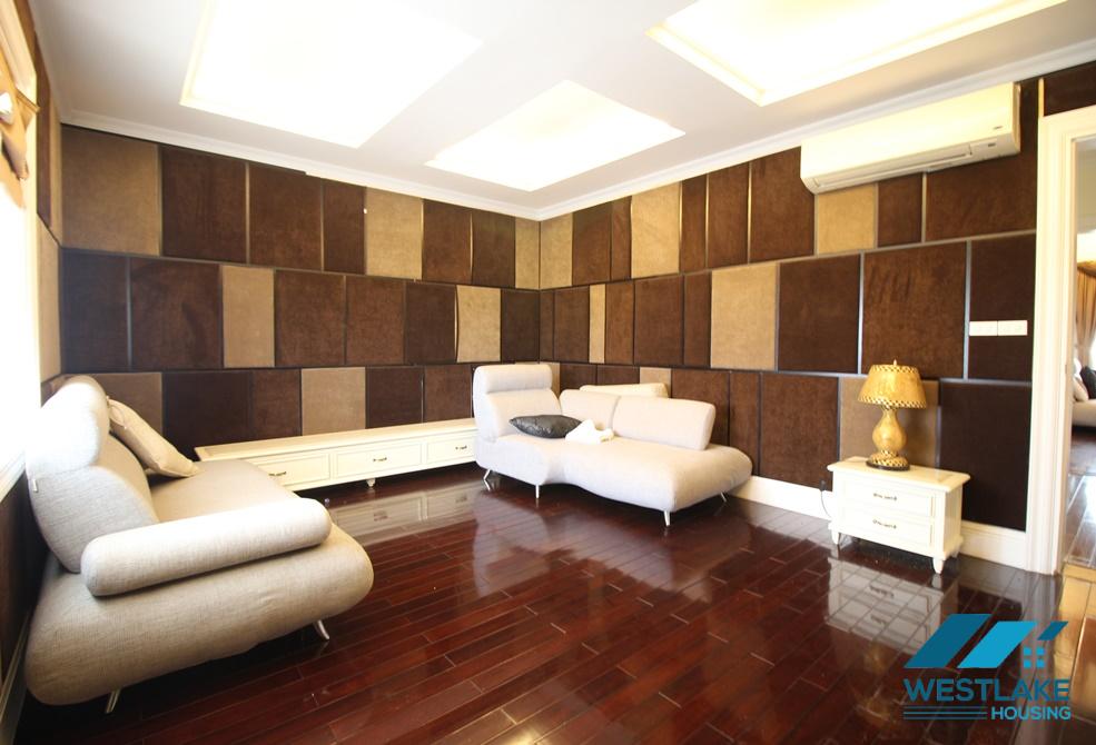 CHO THUÊ BIỆT THỰ ĐẸP – GẦN UNIS – CIPUTRA TÂY HỒ