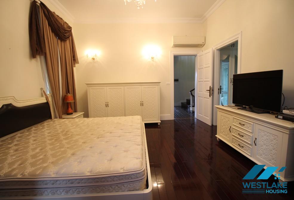 CHO THUÊ BIỆT THỰ ĐẸP – GẦN UNIS – CIPUTRA TÂY HỒ