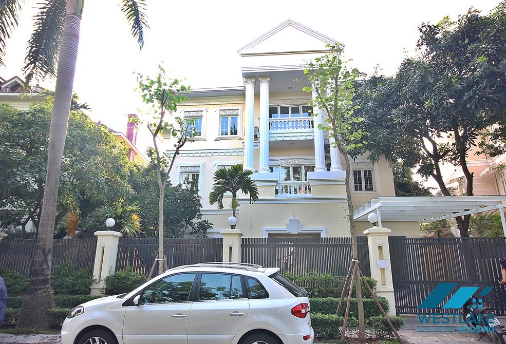 CHO THUÊ NHÀ CAO CẤP – KHU C CIPUTRA – PHÙ HỢP GIA ĐÌNH LỚN