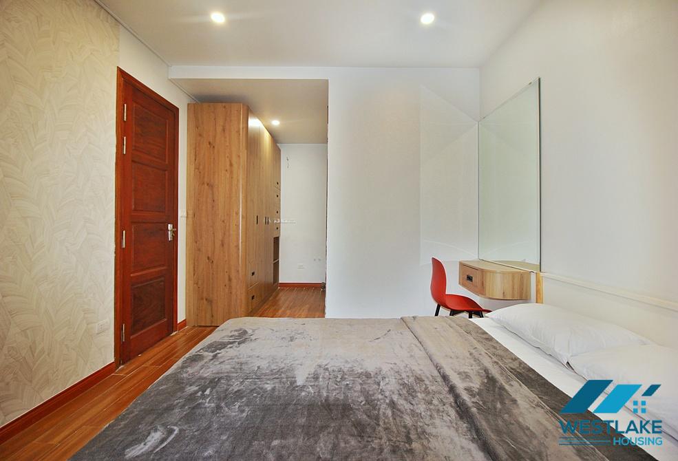 Cho Thuê Căn Hộ Một Phòng Ngủ Mới, Sáng Thoáng Tại Phố Đặng Thái Mai Tây Hồ, Hà Nội.