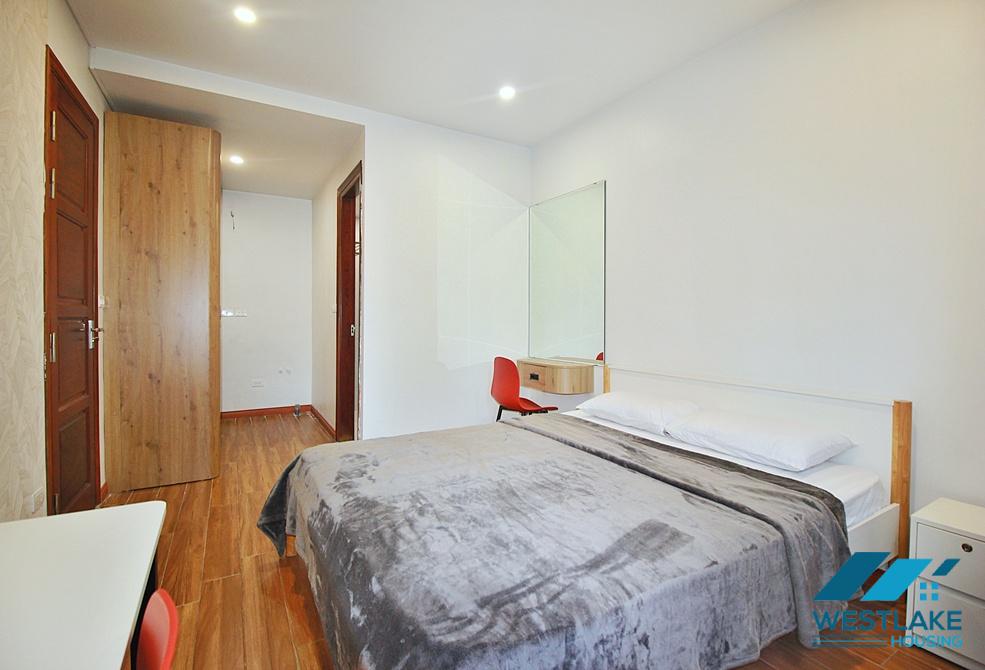 Cho Thuê Căn Hộ Một Phòng Ngủ Mới, Sáng Thoáng Tại Phố Đặng Thái Mai Tây Hồ, Hà Nội.