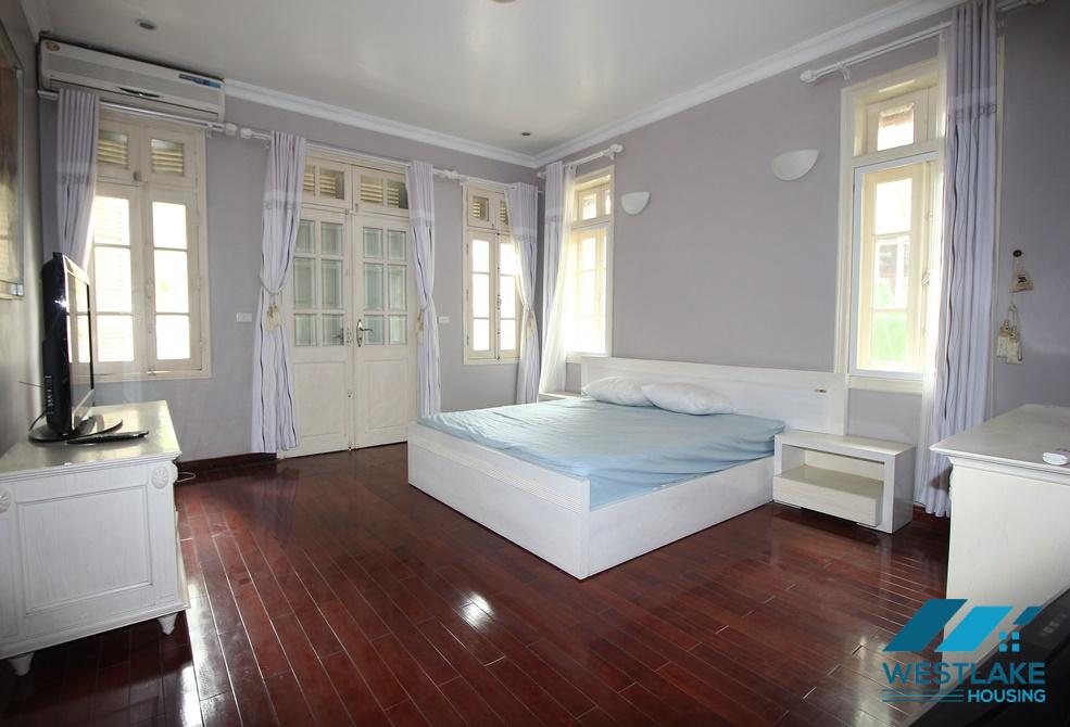 CHO THUÊ NHÀ RỘNG ĐẸP – KHU C CIPUTRA (WESTLAKE)