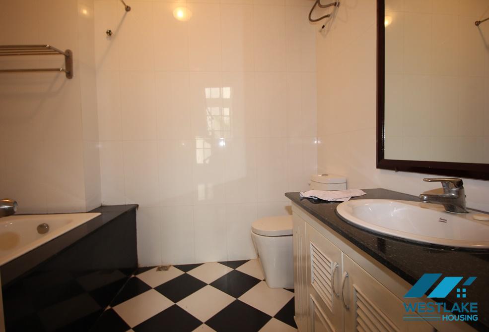 CHO THUÊ NHÀ RỘNG ĐẸP – KHU C CIPUTRA (WESTLAKE)