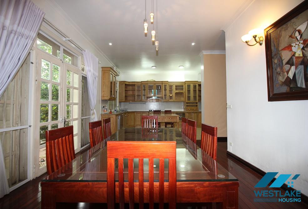 CHO THUÊ NHÀ RỘNG ĐẸP – KHU C CIPUTRA (WESTLAKE)