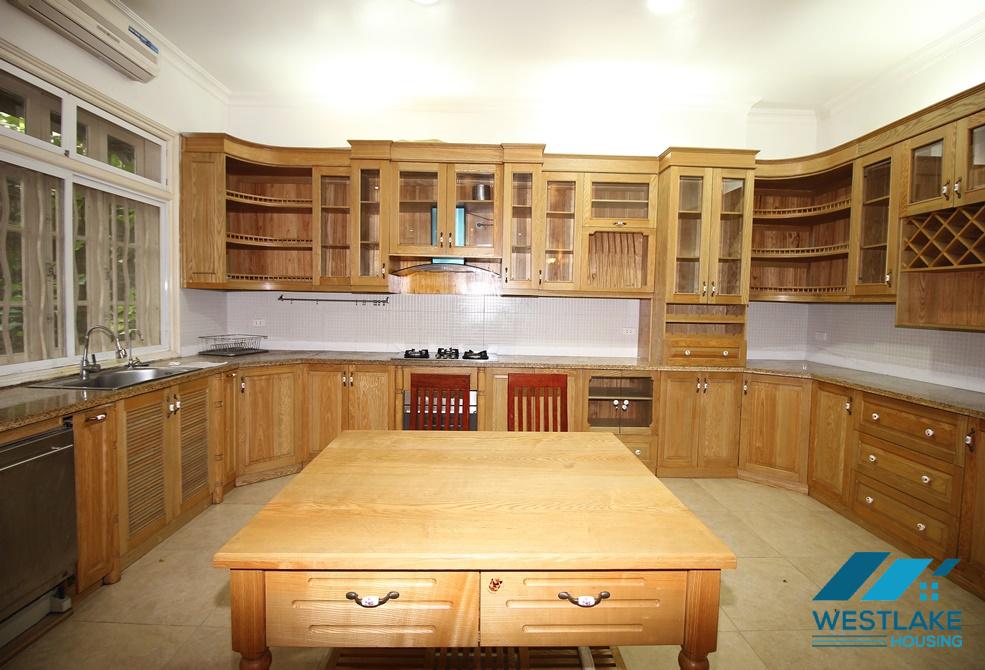 CHO THUÊ NHÀ RỘNG ĐẸP – KHU C CIPUTRA (WESTLAKE)