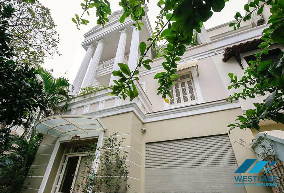 CHO THUÊ BIỆT THỰ 4 PHÒNG NGỦ SANG TRỌNG – KHU C CIPUTRA