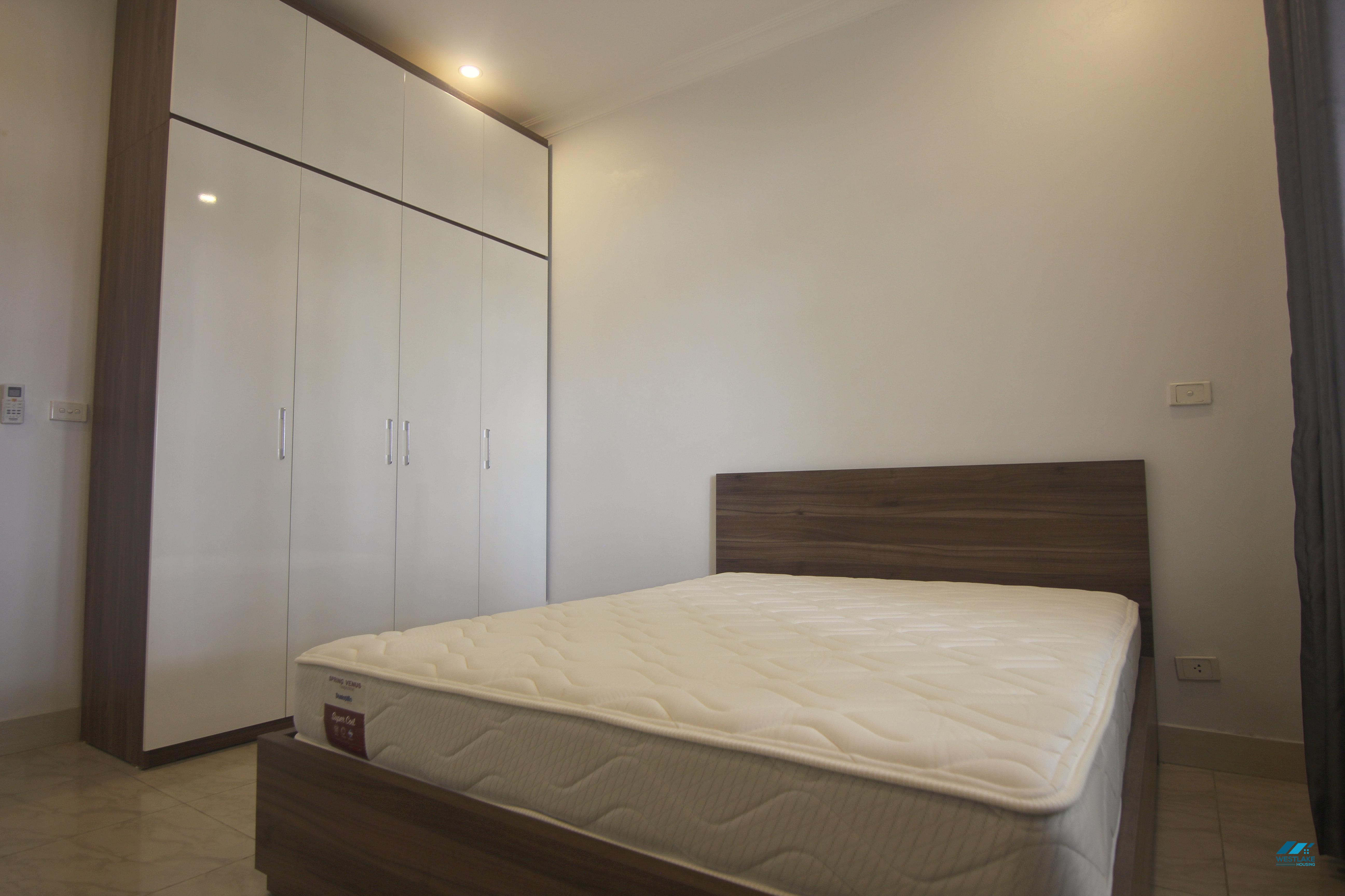 Cho thuê nhà tại Ciputra, Tây Hồ – Vị trí đẹp, gần sân chơi trẻ em