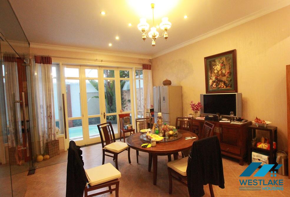 Cho thuê nhà đẹp có hồ bơi riêng tại Ciputra – Tây Hồ, Hà Nội