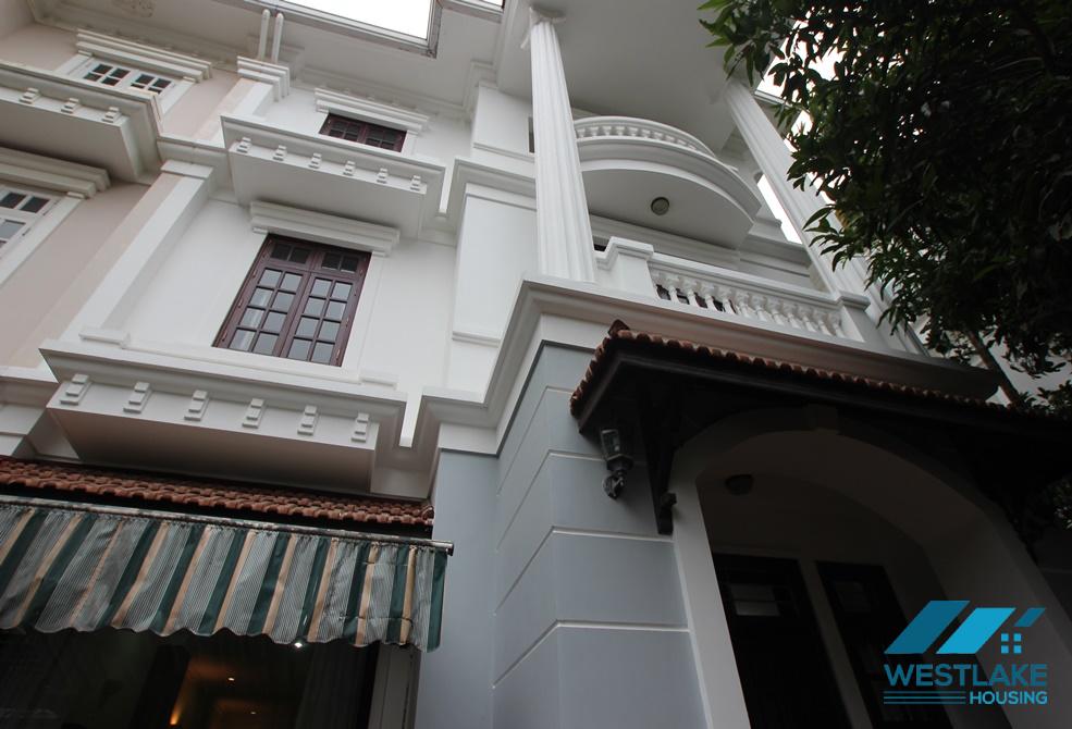 Cho thuê nhà đẹp, vị trí thuận tiện tại Ciputra – Tây Hồ, Hà Nội Cho thuê nhà đẹp, vị trí thuận tiện tại Ciputra – Tây Hồ, Hà Nội