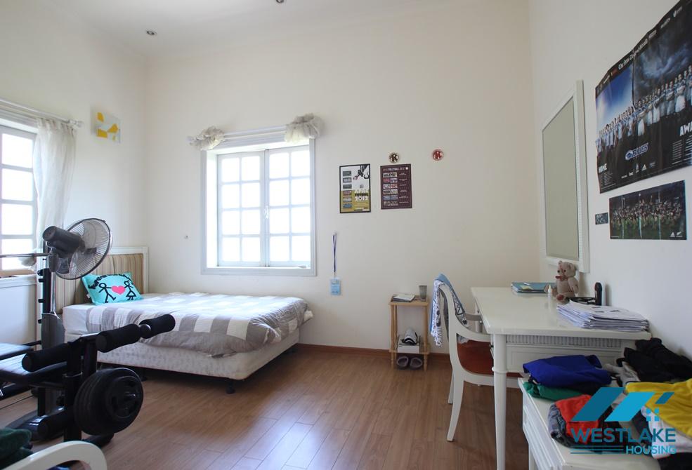 Cho thuê nhà tại Ciputra – Block C, Tây Hồ, Hà Nội. Cho thuê nhà tại Ciputra – Block C, Tây Hồ, Hà Nội.