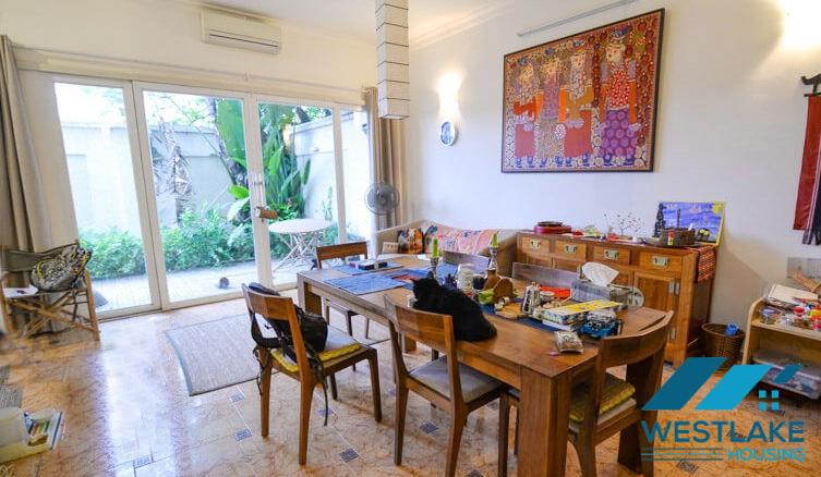 Cho thuê biệt thự đẹp tại khu C – Ciputra, Tây Hồ, Hà Nội. Cho thuê biệt thự đẹp tại khu C – Ciputra, Tây Hồ, Hà Nội.