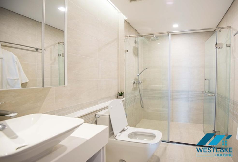 Highfloor 2 bedrooms apt for rent in Vinhomes Metropolis, Ba Dinh, Ha Noi Highfloor 2 bedrooms apt for rent in Vinhomes Metropolis, Ba Dinh, Ha Noi