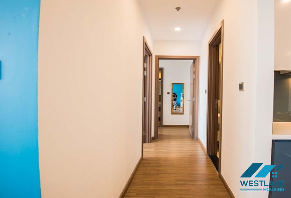 Highfloor 2 bedrooms apt for rent in Vinhomes Metropolis, Ba Dinh, Ha Noi Highfloor 2 bedrooms apt for rent in Vinhomes Metropolis, Ba Dinh, Ha Noi