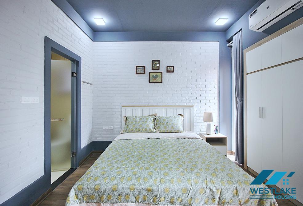 Cho Thuê Căn Hộ 2 Phòng Ngủ Mới Đẹp Sáng Thoáng Tại Phố Trịnh Công Sơn, Tây Hồ, Hà Nội