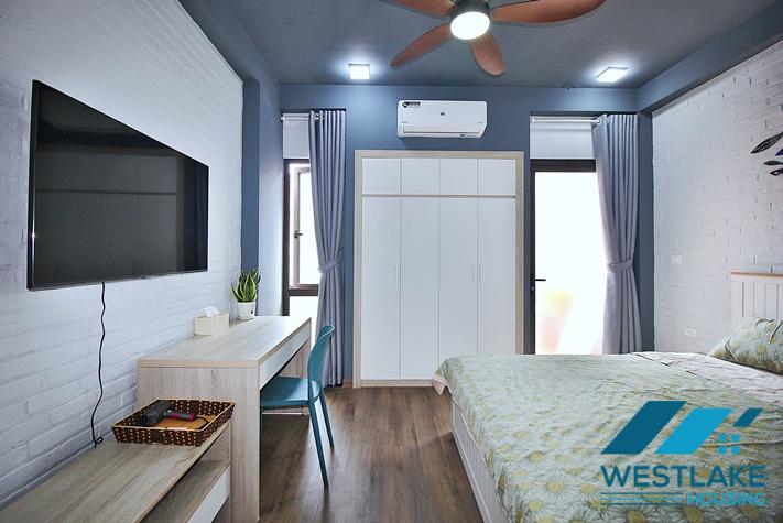 Cho Thuê Căn Hộ 1 Phòng Ngủ  Mới Đẹp Hiện Đại Trên Đường Trịnh Công Sơn, Tây Hồ, Hà Nội.