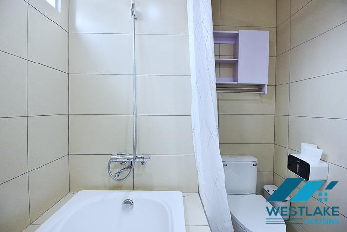 Cho Thuê Căn Hộ 1 Phòng Ngủ  Mới Đẹp Hiện Đại Trên Đường Trịnh Công Sơn, Tây Hồ, Hà Nội.