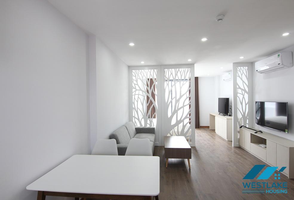 A good studio apartment for rent in Trinh Cong Son area, Tay Ho, Ha Noi