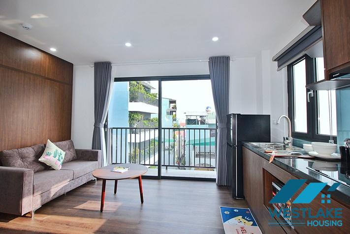 A good studio apartment for lease in Au Co area, Tay Ho, Ha Noi