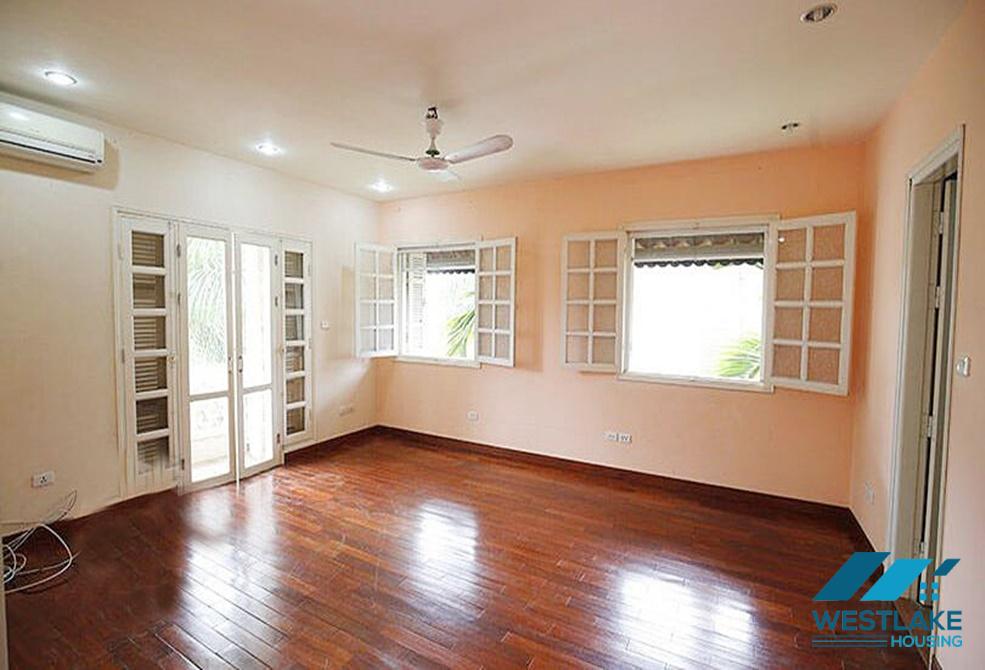 Cho thuê căn hộ rộng rãi, hiện đại, đầy đủ nội thất tại khu C – Ciputra, Tây Hồ, Hà Nội Cho thuê căn hộ rộng rãi, hiện đại, đầy đủ nội thất tại khu C – Ciputra, Tây Hồ, Hà Nội