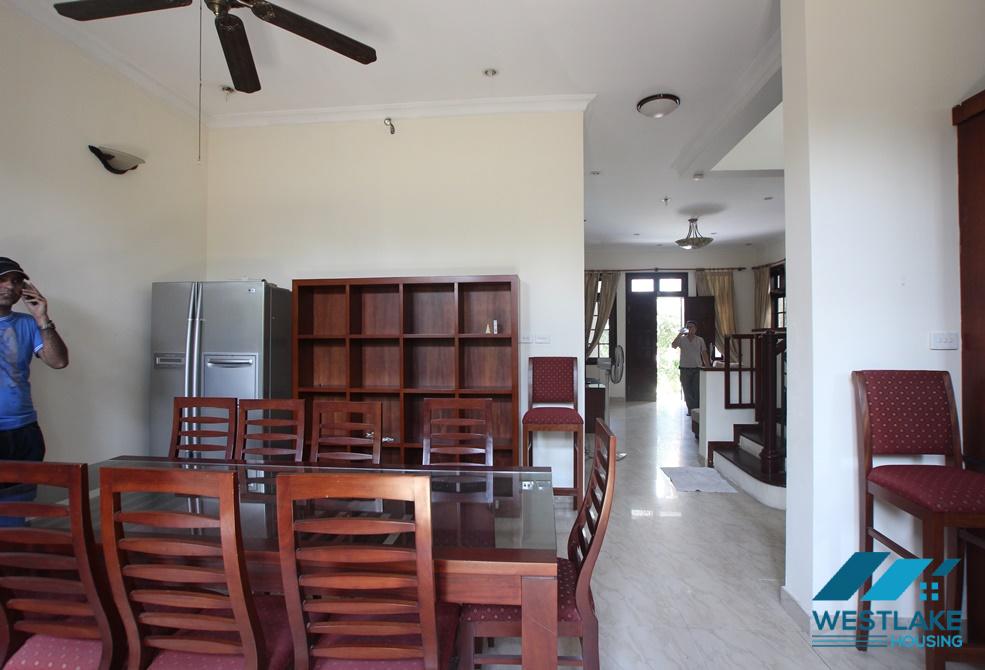 Cho thuê nhà đầy đủ nội thất tại khu C – Ciputra, Tây Hồ, Hà Nội