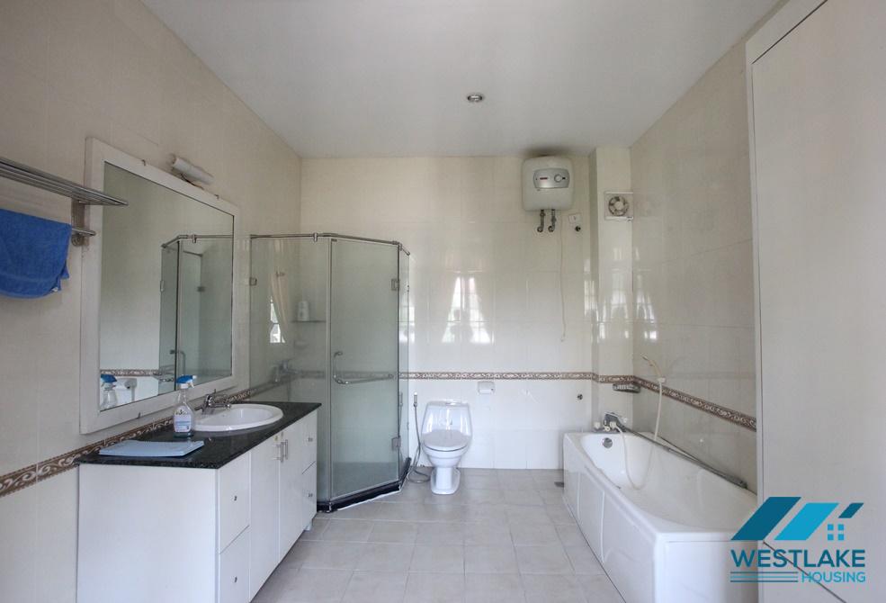 Cho thuê nhà đầy đủ nội thất tại khu C – Ciputra, Tây Hồ, Hà Nội