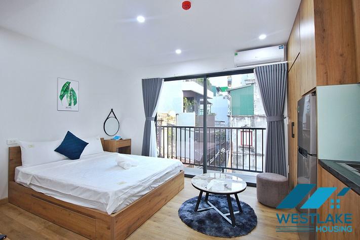Brand New Studio Apartment with Lots of natural light for Rent in Au Co Street, Tay Ho, Hanoi