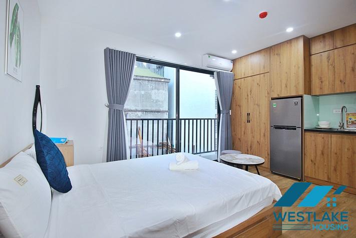 Brand New Studio Apartment with Lots of natural light for Rent in Au Co Street, Tay Ho, Hanoi