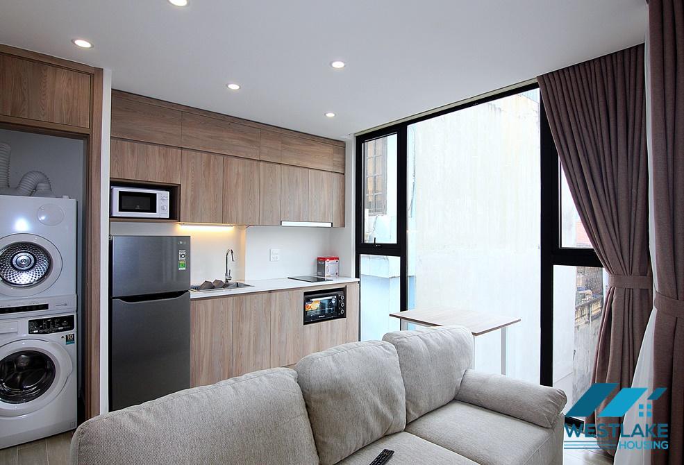 A modern 1 bedroom apartment for rent in Au Co, Tay Ho