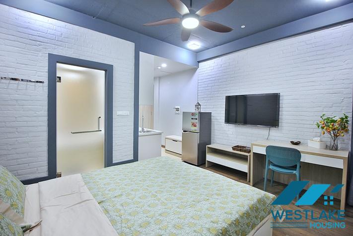 Cho Thuê Căn Hộ Studio Hiện Đại Thoáng Sáng Trên Đường Trịnh Công Sơn, Tây Hồ, Hà Nội.