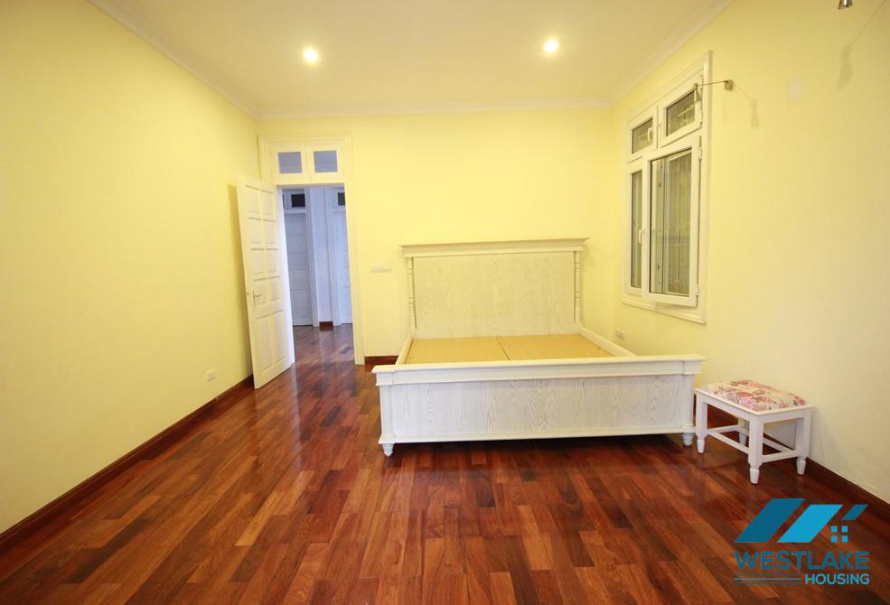 Cho thuê nhà đầy đủ nội thất hiện đại, gần trường SIS & UNIS – Ciputra, Tây Hồ, Hà Nội Cho thuê nhà đầy đủ nội thất hiện đại, gần trường SIS & UNIS – Ciputra, Tây Hồ, Hà Nội