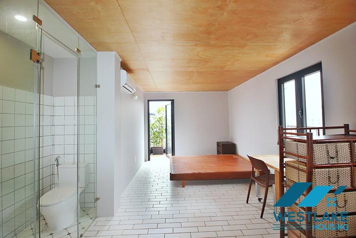 Cho Thuê Căn Hộ Duplex 3 phòng ngủ Với Ban Công Rộng Sáng Thoáng Tại Phố Xuân Diệu Tây Hồ, Hà Nội