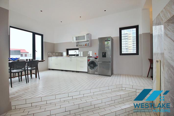 Cho Thuê Căn Hộ Duplex 3 phòng ngủ Với Ban Công Rộng Sáng Thoáng Tại Phố Xuân Diệu Tây Hồ, Hà Nội