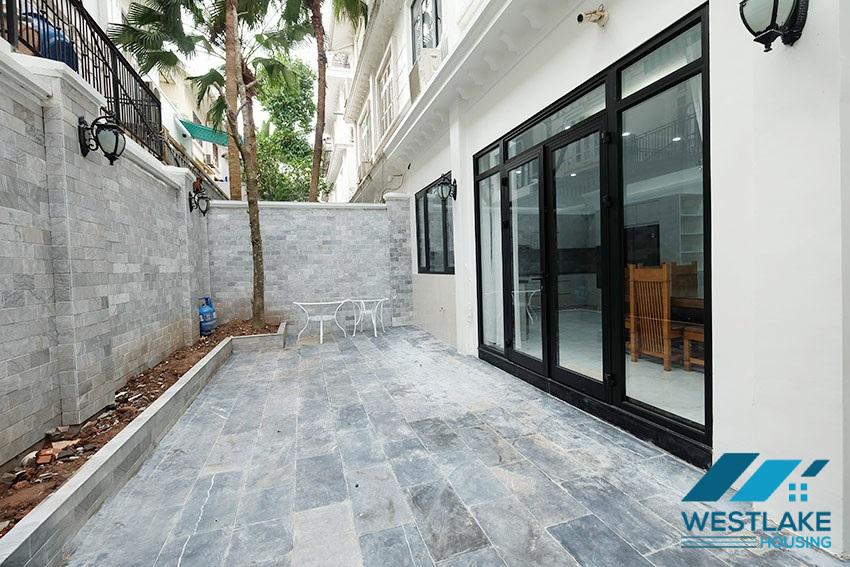 Cho thuê nhà hiện đại, mới mẻ tại Ciputra – Tây Hồ, Hà Nội