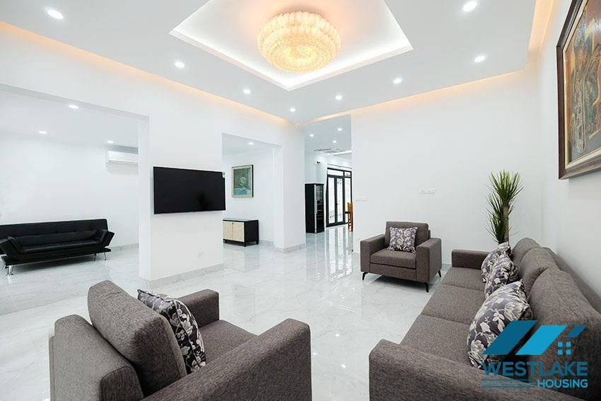 Cho thuê nhà hiện đại, mới mẻ tại Ciputra – Tây Hồ, Hà Nội