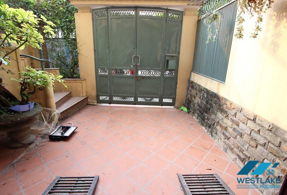 Lovely house for rent in Au Co, Tay Ho, Ha Noi Lovely house for rent in Au Co, Tay Ho, Ha Noi