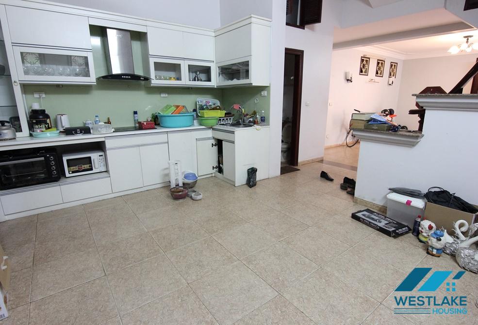 Lovely house for rent in Au Co, Tay Ho, Ha Noi Lovely house for rent in Au Co, Tay Ho, Ha Noi