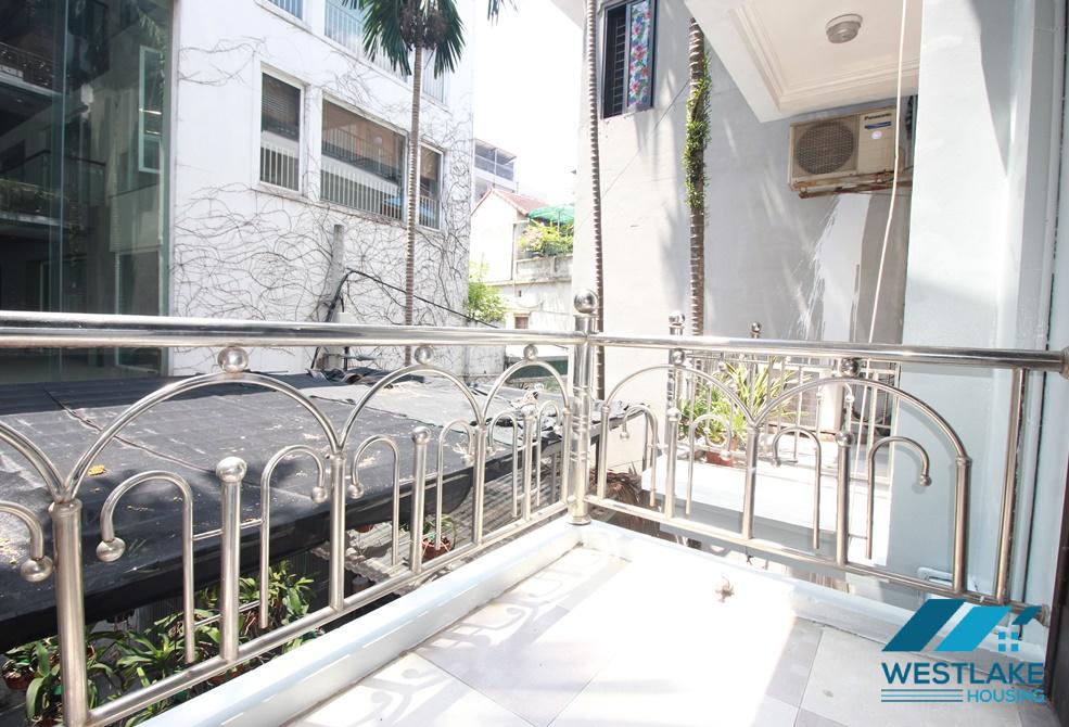 A cheap 4 bedroom house for rent in Au Co, Tay Ho A cheap 4 bedroom house for rent in Au Co, Tay Ho