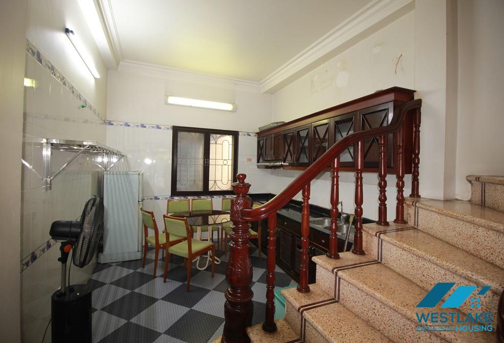 A cheap 4 bedroom house for rent in Au Co, Tay Ho A cheap 4 bedroom house for rent in Au Co, Tay Ho