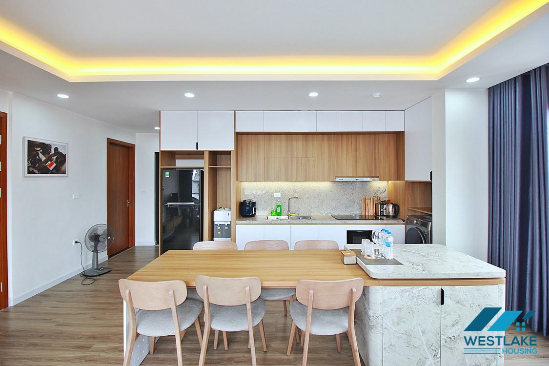 Cho Thuê Căn Hộ 2 Phòng Ngủ Mới Đẹp Hiện Đại, Ban Công Rộng Sáng Thoáng Tại Tây Hồ, Hà Nội.