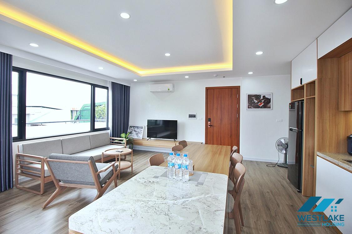 Cho Thuê Căn Hộ 2 Phòng Ngủ Mới Đẹp Hiện Đại, Ban Công Rộng Sáng Thoáng Tại Tây Hồ, Hà Nội.