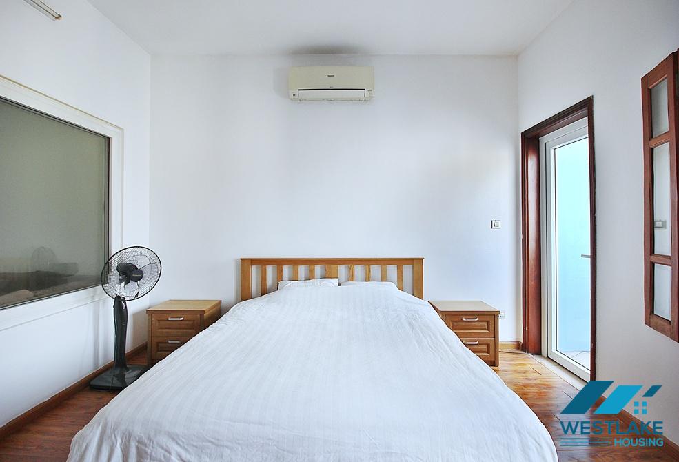 Spacious one bedroom apartment on high floor for lease in Tay Ho, Hanoi