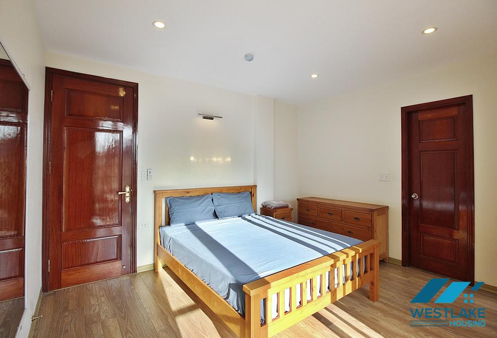 Lovely 03-bedroom apartment for rent in West Lake area, Tay Ho, Ha Noi Lovely 03-bedroom apartment for rent in West Lake area, Tay Ho, Ha Noi