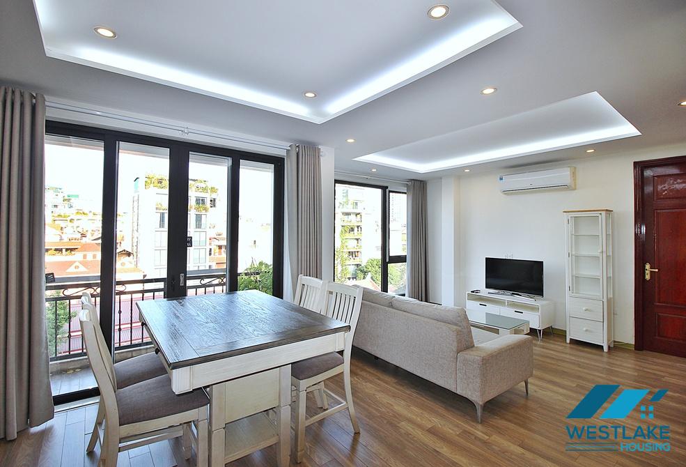 Lovely 03-bedroom apartment for rent in West Lake area, Tay Ho, Ha Noi Lovely 03-bedroom apartment for rent in West Lake area, Tay Ho, Ha Noi