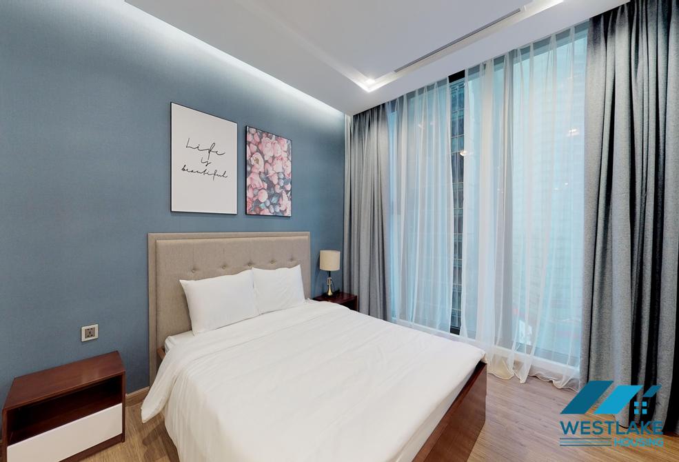 A beautiful and spacious 3 bedroom apartment for rent in Vinhomes Metropolis, Ba Dinh, Ha Noi