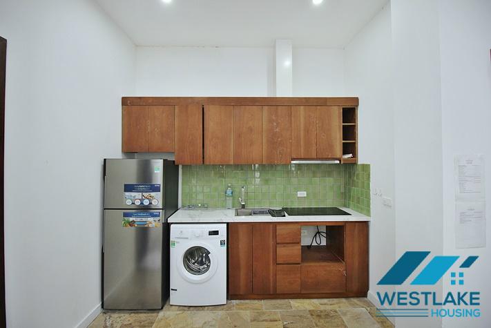 Cho Thuê Căn Hộ Studio Có Sân Rộng Đẹp Thoáng Sáng Tại Khu Vực Tây Hồ, Hà Nội