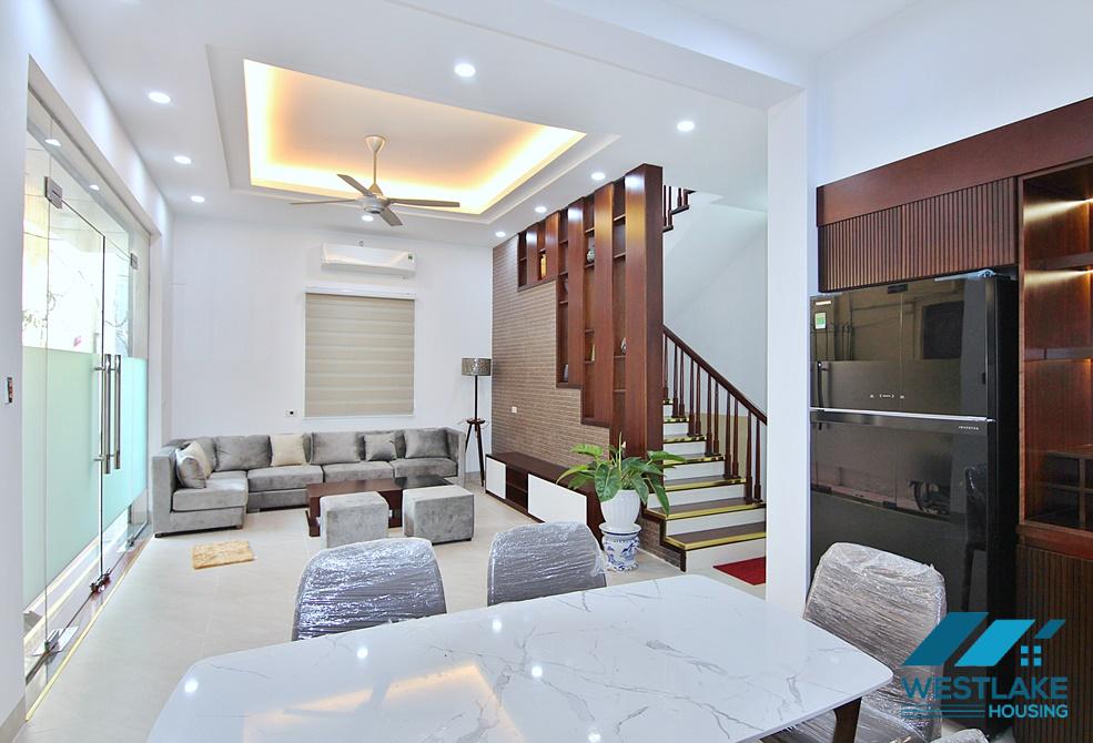 Newly 5 bedroom house for rent in Au Co, Tay Ho