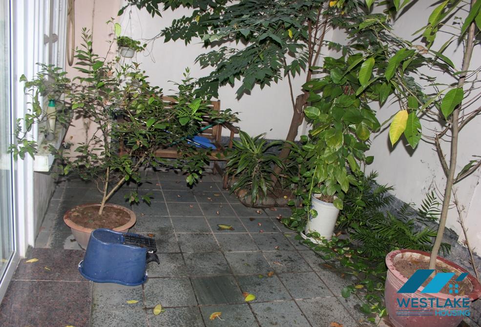 Cho thuê nhà có nội thất đẹp tại Ciputra – Không gian sống yên tĩnh, tiện nghi