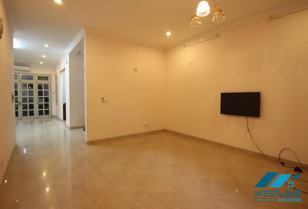 Cho thuê nhà đẹp, giá tốt tại Ciputra – Tây Hồ, Hà Nội