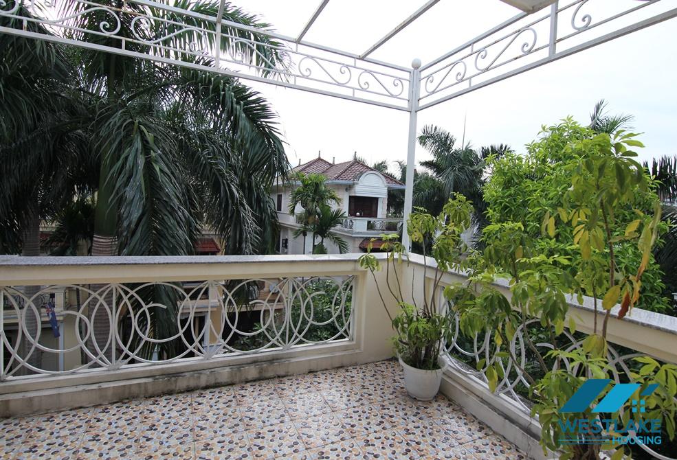 Cho thuê nhà đẹp, giá tốt tại Ciputra – Tây Hồ, Hà Nội